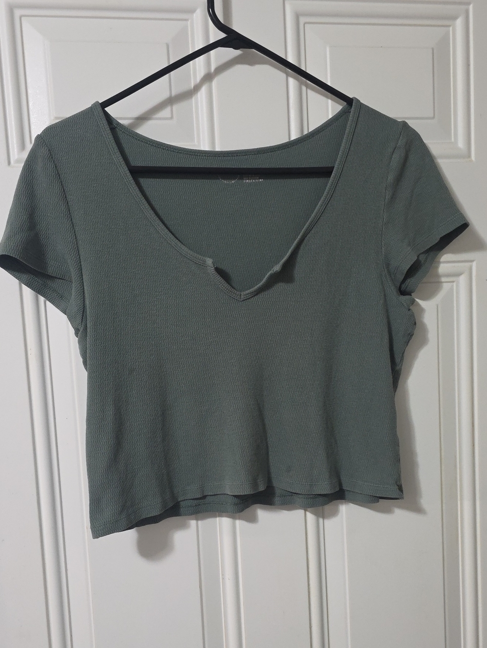 aerie Sage Green Ribbed V-Neck Cropped Tee